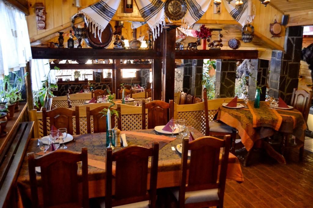 Pension Restaurant Speranta Predeal Exterior foto